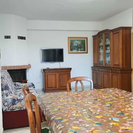 Appartement A Casa Di Ilaria à Venturina Terme Extérieur photo